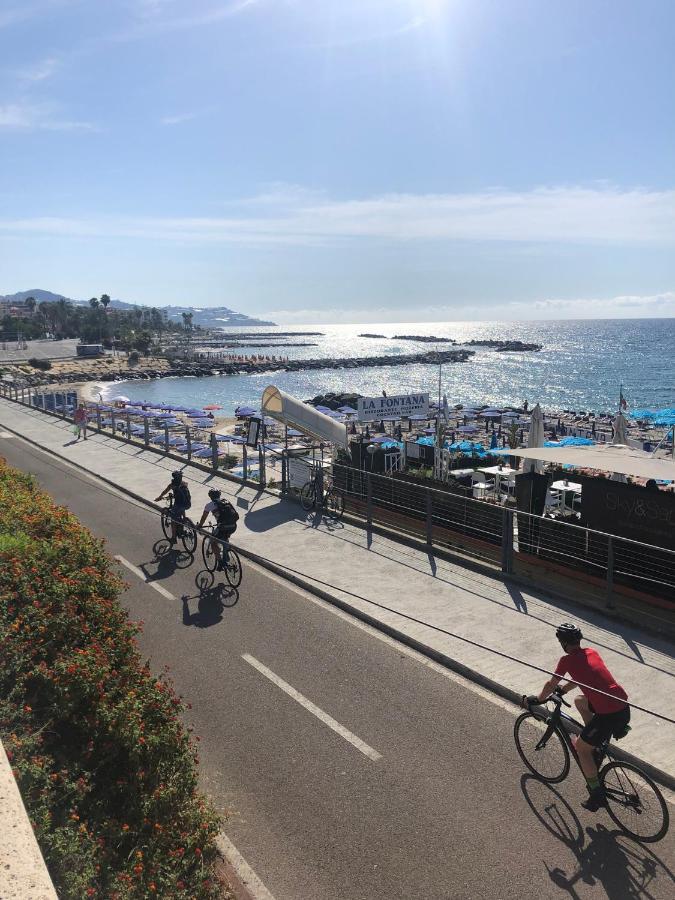Apartament Nonsolomare Wifi Aria Condizionata Parcheggio San Remo Zewnętrze zdjęcie